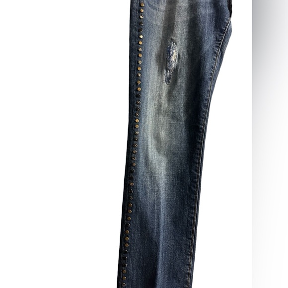 Driftwood Distressed Studded Jean - Size 29 - Picture 2 of 7